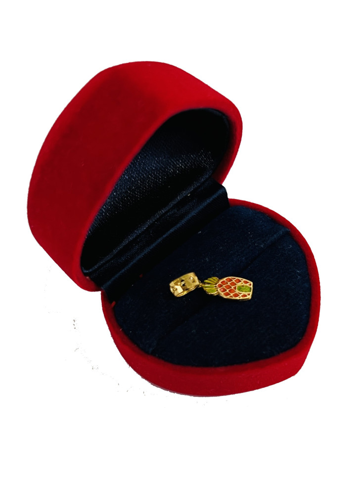 CHARM PINEAPPLE (RED)